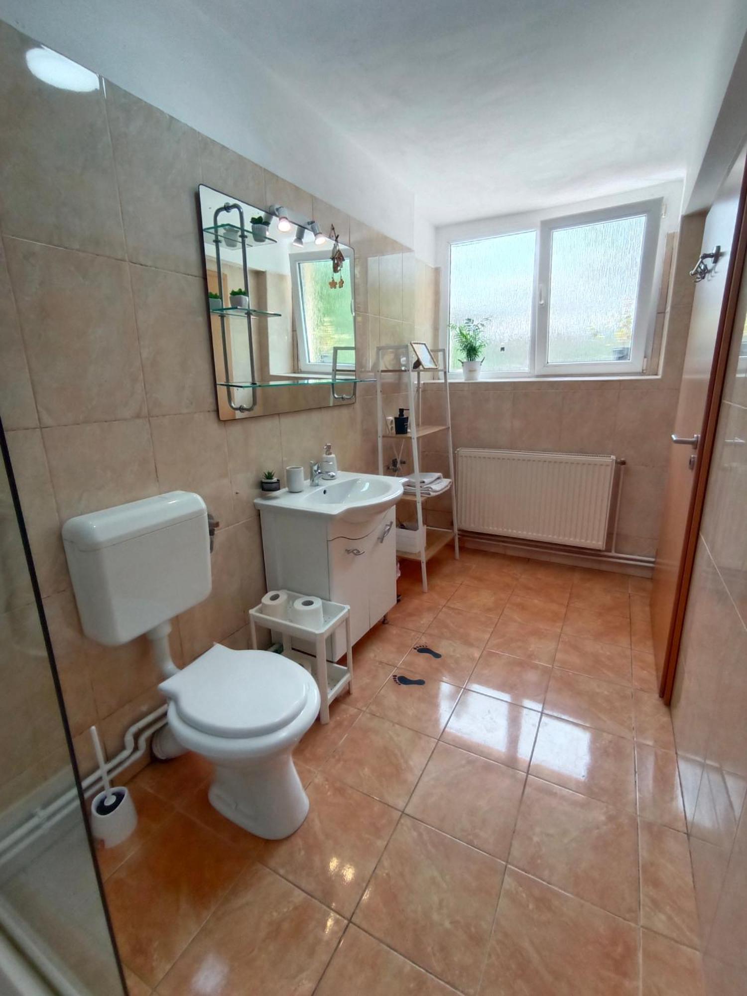 Central Park Apartments Brasov Bagian luar foto